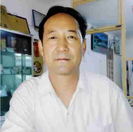 喜迎全国两会特别报道 中国著名国医大师——齐生亮