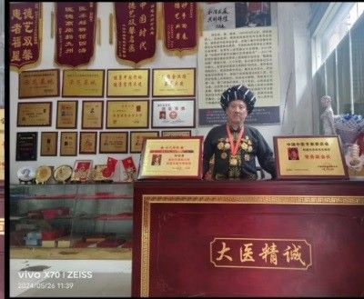 两会重点推荐专题报道 人民的好医生——符忠来