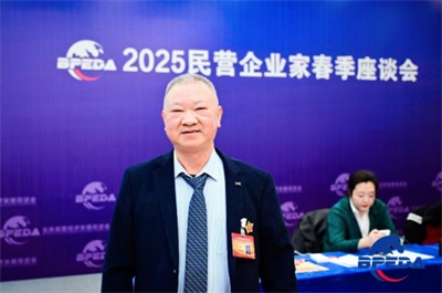 弘扬劳模精神 争当时代先锋 访全国优秀民营企业家 —肖显盛