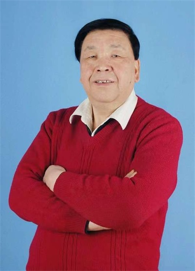 药食同源执灯人，立志倾研康健业 ——记山东省济宁市春秋植物蛋白有限公司总经理靳光祥