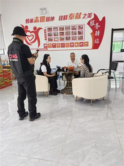 巴东县红鹰成品油董事长肖显盛：公益路上的温暖行者