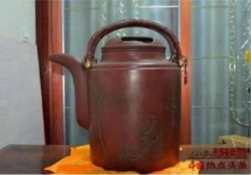 紫泥丹心照汗青：从抗战精神到紫砂艺术的薪火相传---顾永