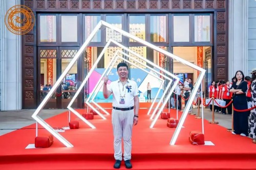 纪念抗战胜利80周年：范智山教授传承红色基因弘扬国医创新