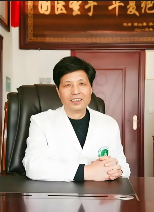 纪念抗战胜利80周年：范智山教授传承红色基因弘扬国医创新