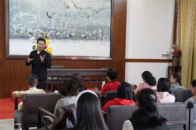 2025年末特别报道 赵倬以现代科学解码中医，开创整合医学新征程