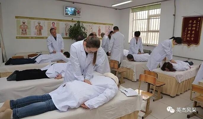 医痴仁心，妙手仁术——记自然医学践行者罗学华