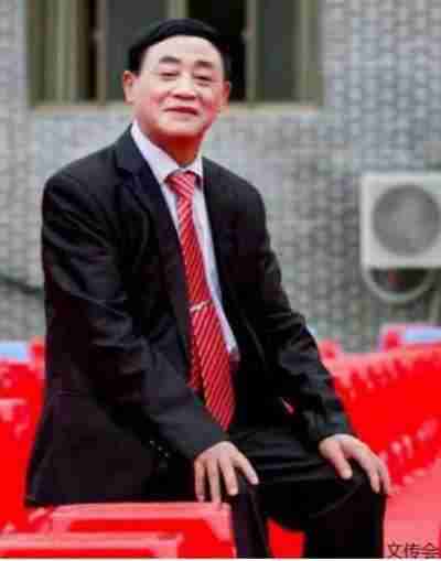 承国学文脉 扬华夏之风  访新时代易学大师---方来柱