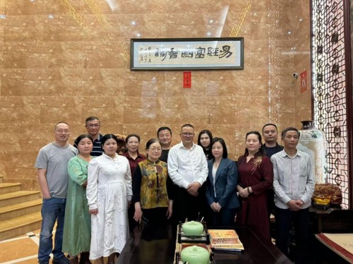 郑富国：以易为道，赋能生活的国学践行者